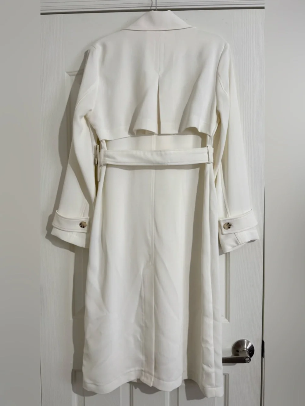 Bagatelle Collection Lightweight Trench Coat Winter White Size M NWT - Picture 2 of 13
